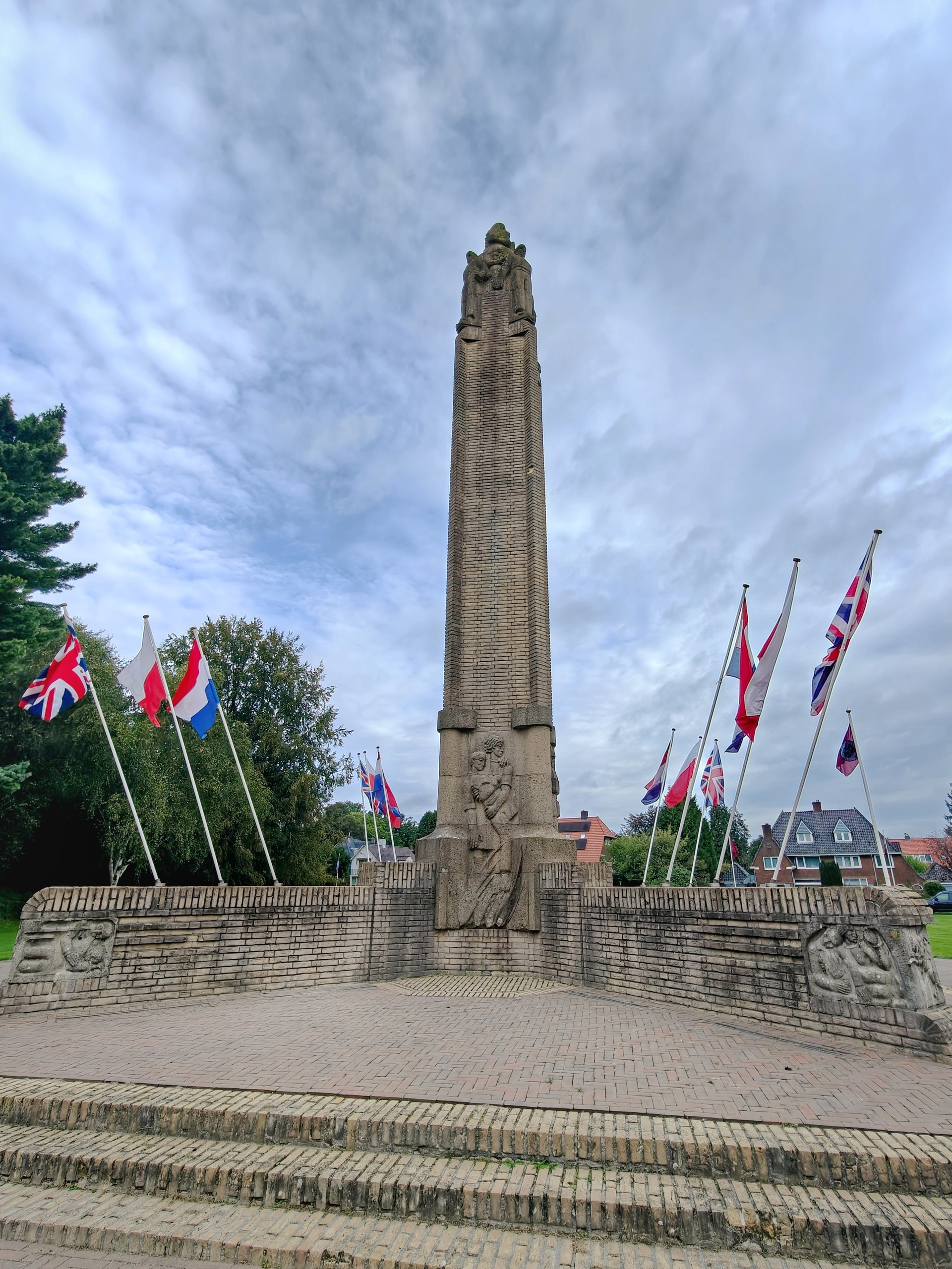 Airborne-monument De Naald aan de Utrechtseweg in Oosterbeek