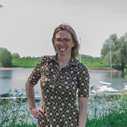 Hanneke (46)