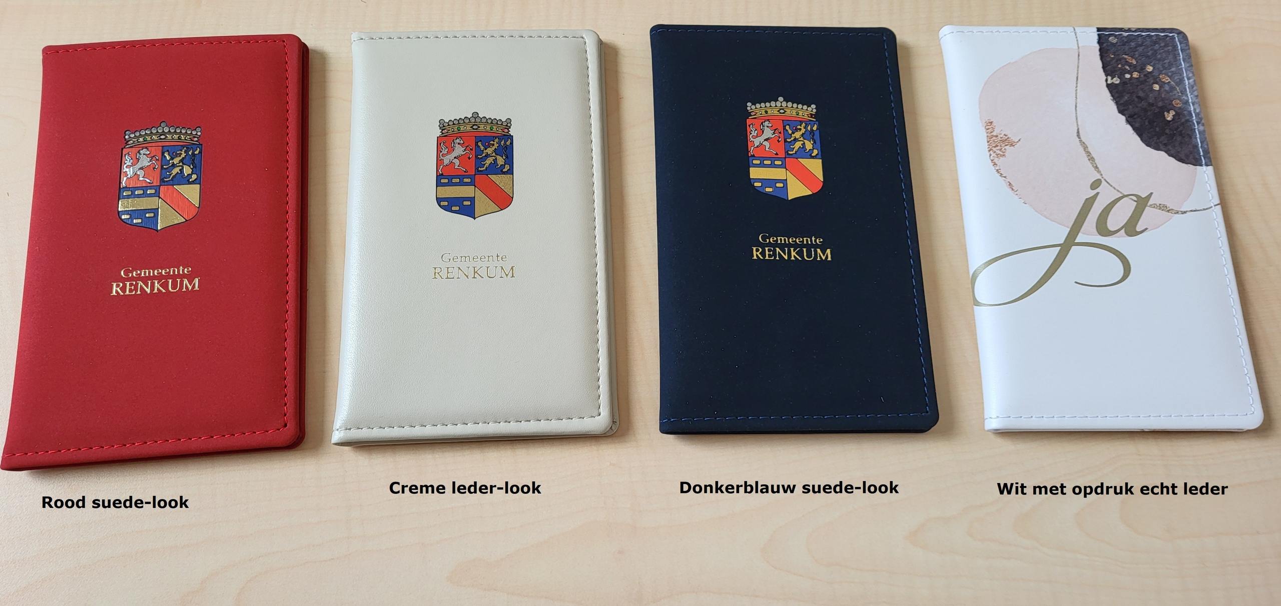 Trouwboekjes rood suede-look, creme leer-look, donderblauw suede-look, wit met opdruk echt leer
